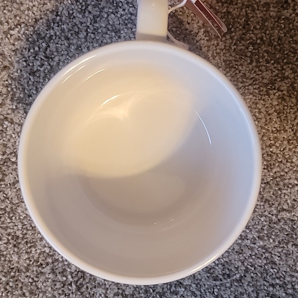 Snoopy Christmas mug - Picture 3 of 5